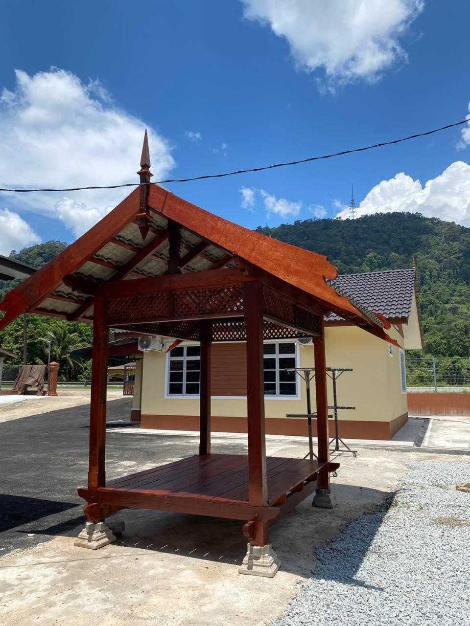 Nsjay Guest House Kampong Gong Balai Bagian luar foto